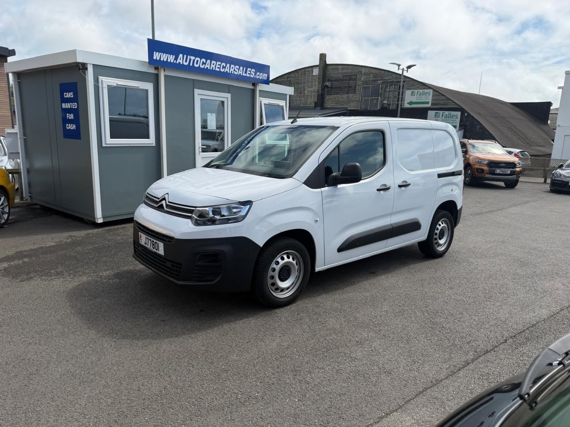 2023 CITROEN BERLINGO M 1.5 BlueHDI (100bhp) 1000 ENTERPRISE PANEL VAN**ONLY 6400 MILES**3 FRONT SEATS**OUR PRICE £14995+GST
