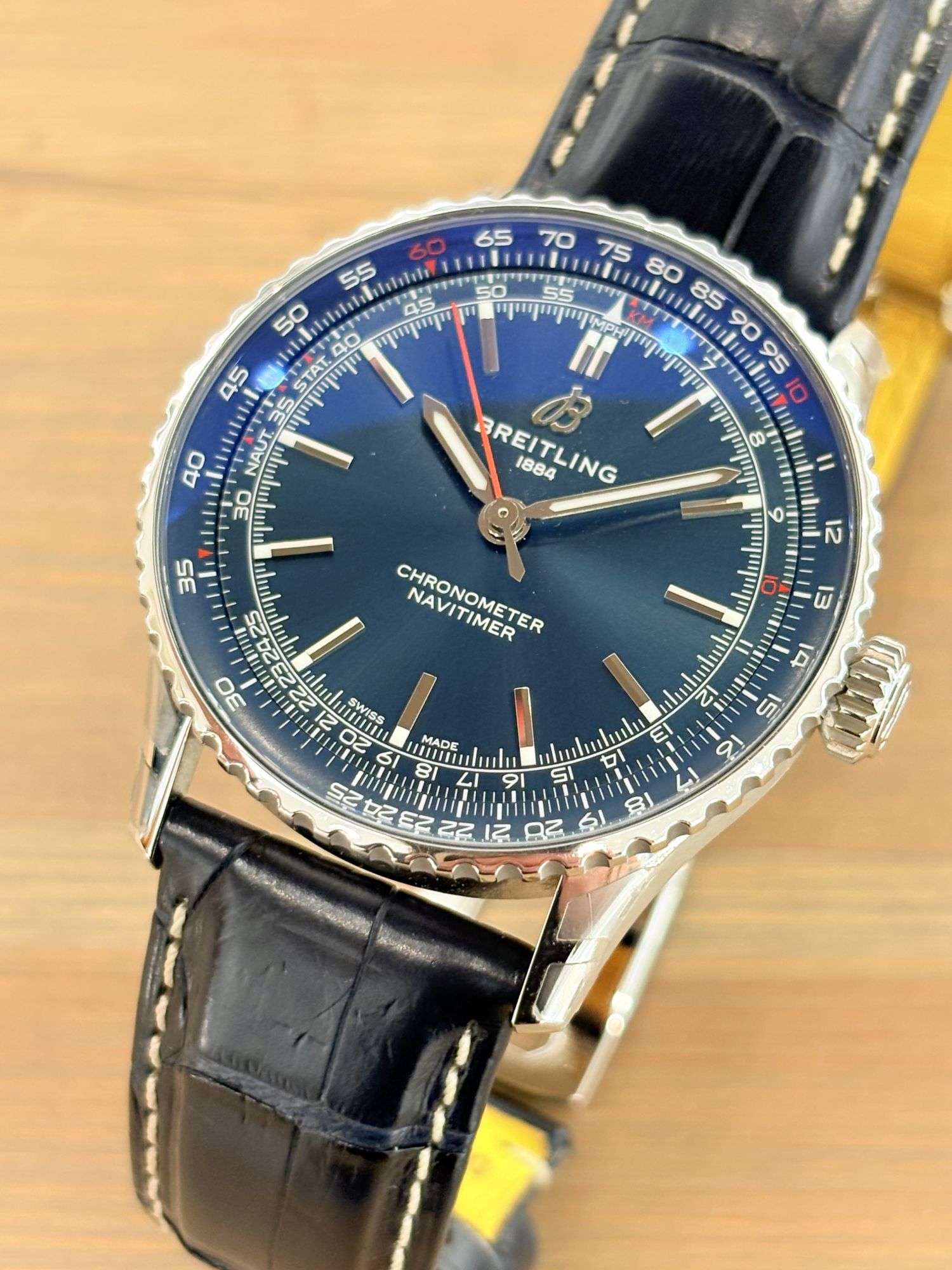 Breitling Navitimer